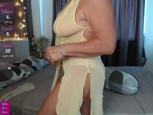 roxana-brooks webcam