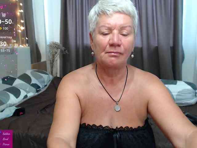 roxana-brooks roxana-brooks