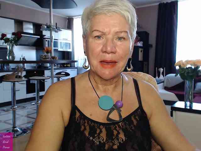 roxana-brooks webcam
