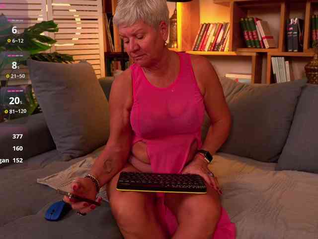 roxana-brooks webcam