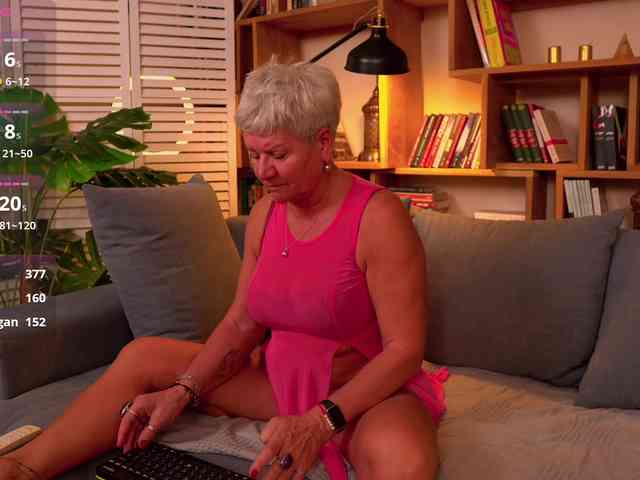roxana-brooks webcam