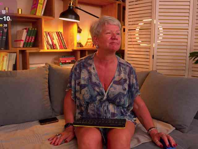 roxana-brooks webcam