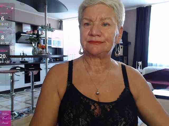 roxana-brooks Live Webcam on BongaCams