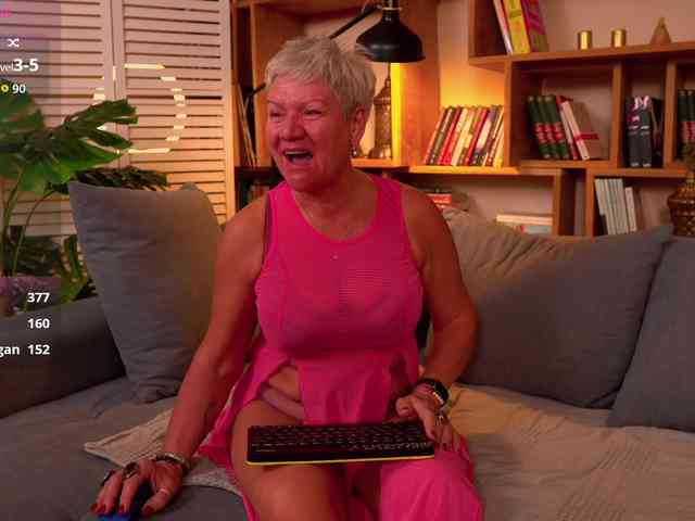 roxana-brooks webcam