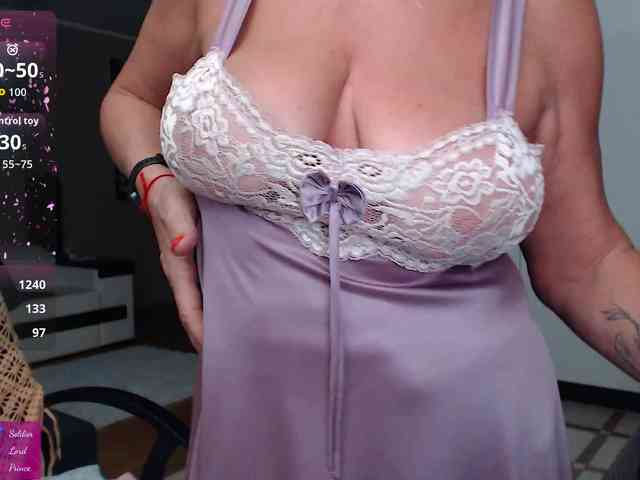 roxana-brooks webcam