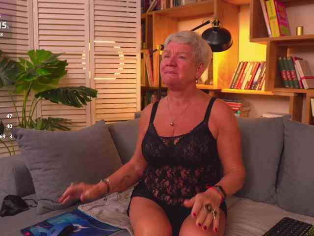 roxana-brooks webcam
