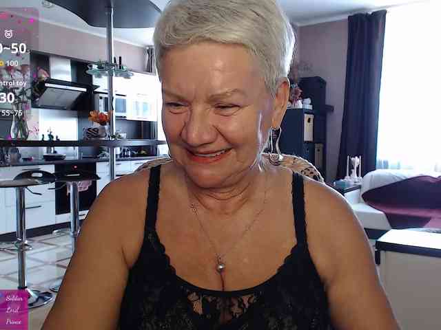 roxana-brooks Live Webcam on BongaCams
