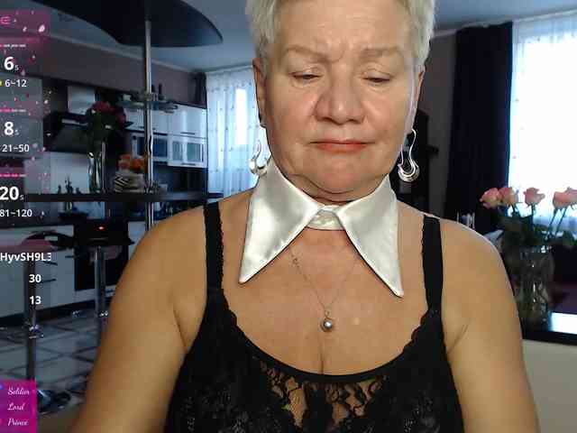 roxana-brooks Live Webcam on BongaCams