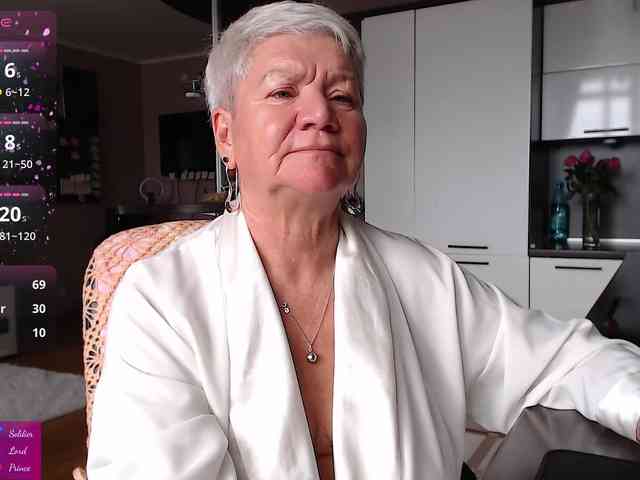 roxana-brooks Live Webcam on BongaCams