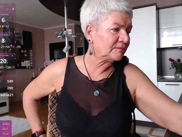 roxana-brooks webcam
