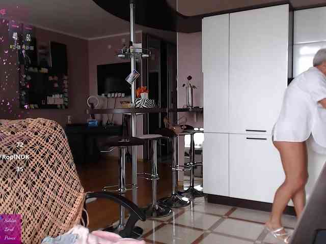 roxana-brooks webcam