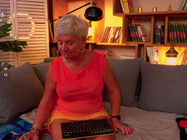 roxana-brooks webcam