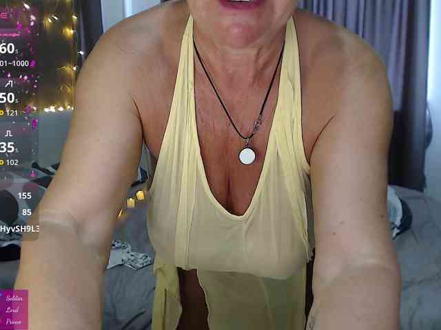 roxana-brooks webcam