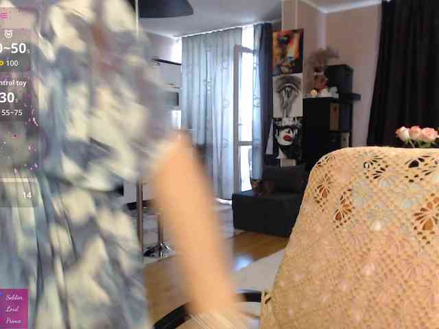 roxana-brooks webcam