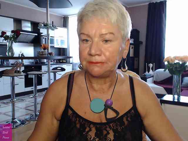 roxana-brooks webcam