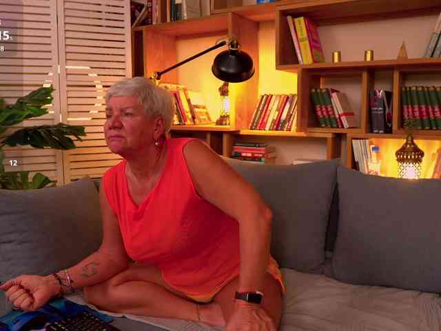 roxana-brooks webcam