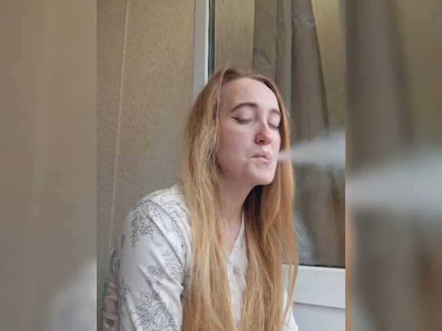 parasite-1, en directo ahora en BongaCams