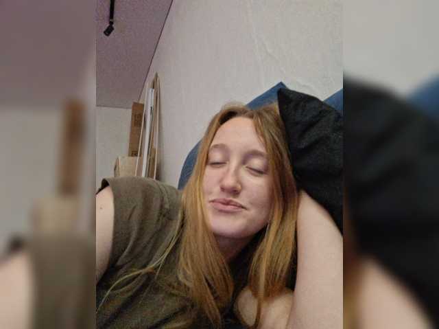 parasite-1, live now on BongaCams
