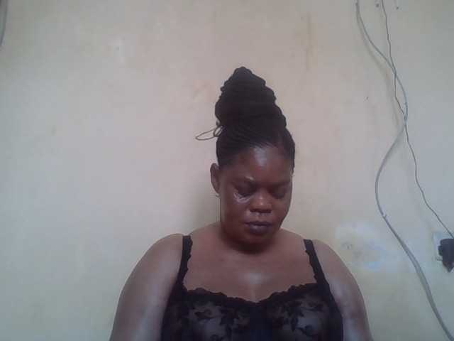Sexydove live cam on BongaCams