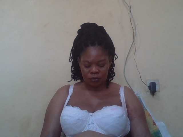 Sexydove's BongaCams show and profile