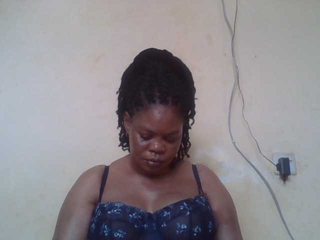 Sexydove's BongaCams show and profile