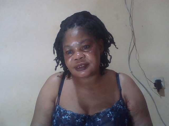 Sexydove's BongaCams show and profile