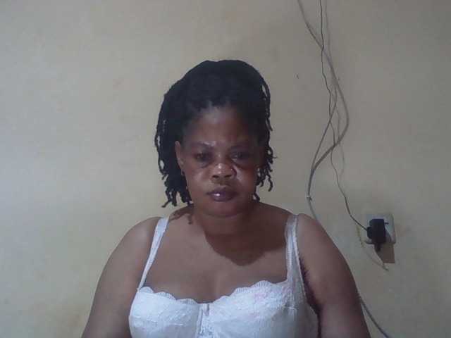 Sexydove's BongaCams show and profile