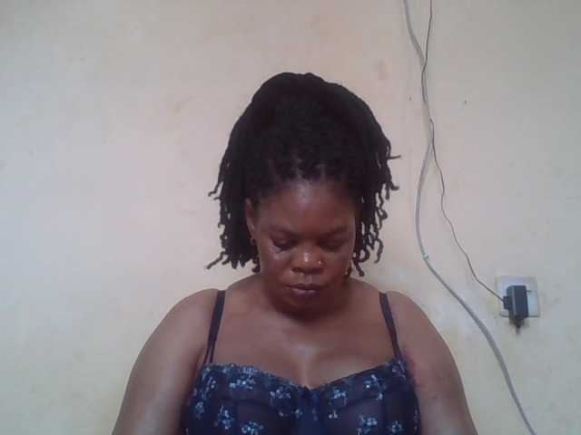 Sexydove's BongaCams show and profile