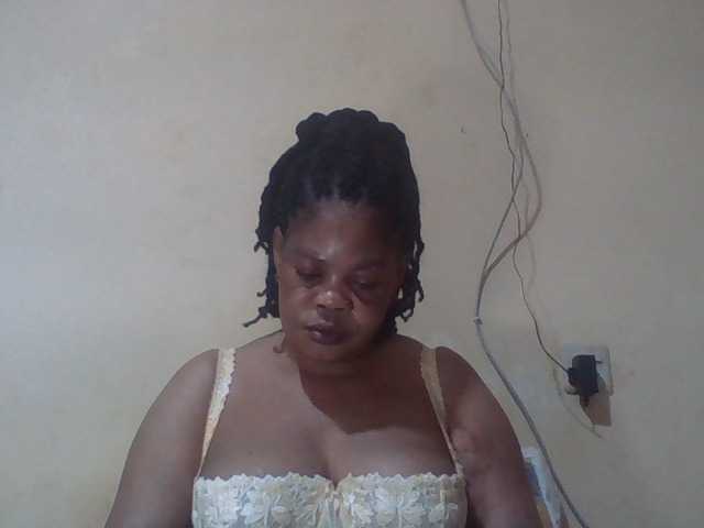 Sexydove's BongaCams show and profile