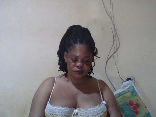 Sexydove's BongaCams show and profile