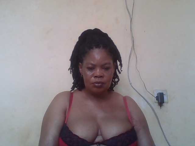 Sexydove's BongaCams show and profile