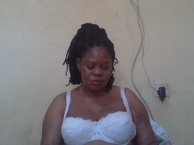 Sexydove's BongaCams show and profile