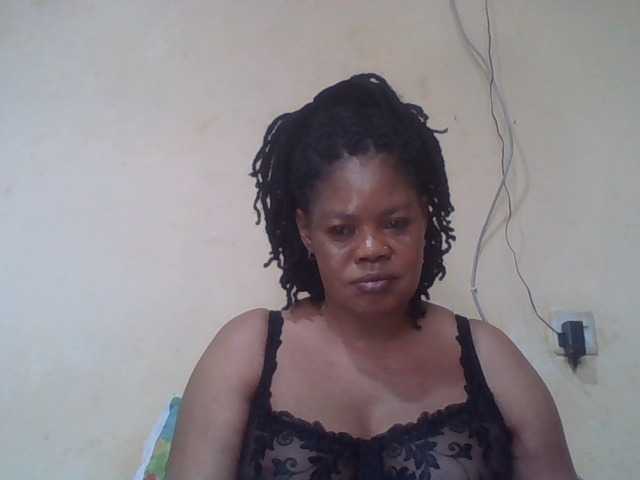 Sexydove's BongaCams show and profile