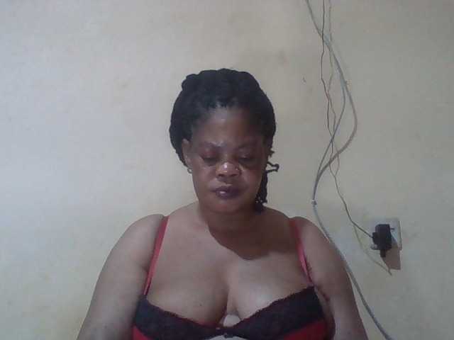 Sexydove's BongaCams show and profile