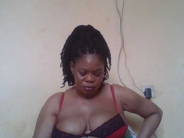 Sexydove's BongaCams show and profile