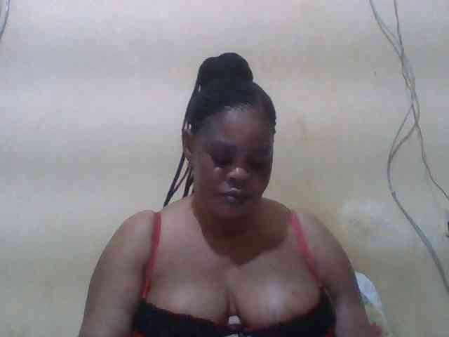 Sexydove webcam