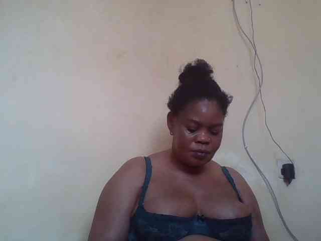 Sexydove webcam