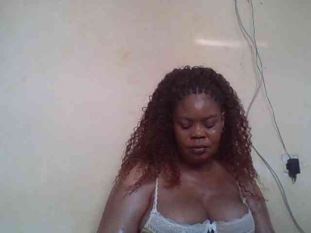Sexydove webcam
