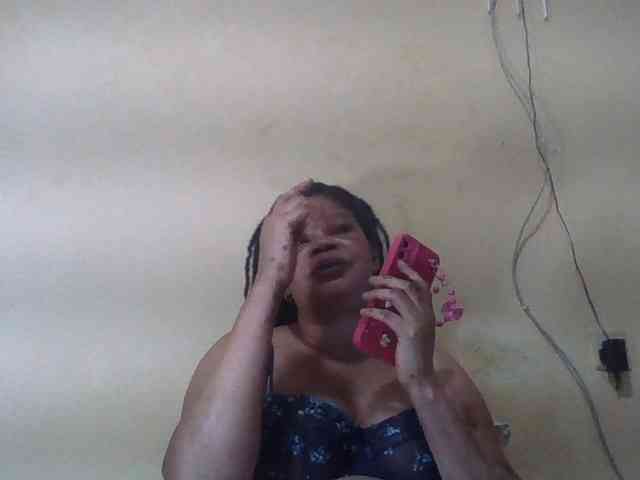 Sexydove webcam