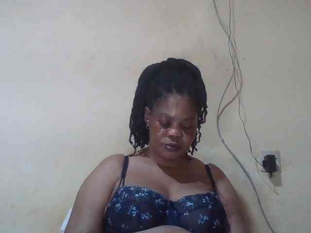 Sexydove webcam