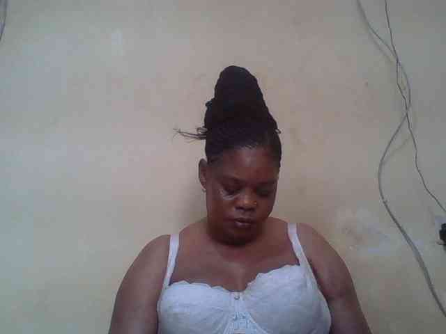 Sexydove webcam