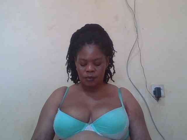 Sexydove webcam