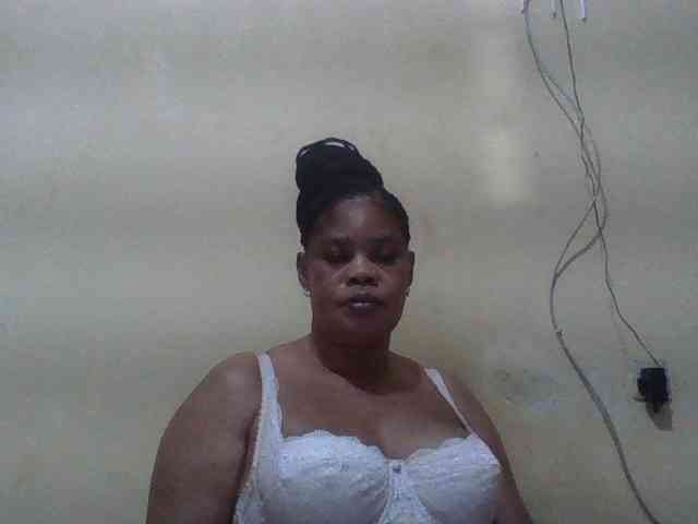 Sexydove webcam