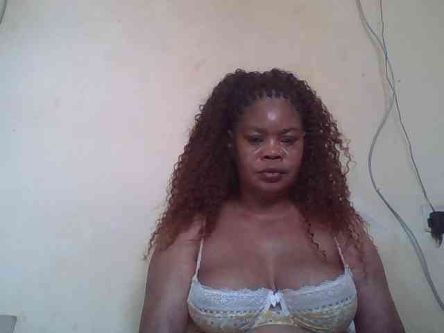 Sexydove webcam