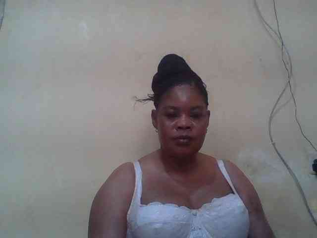 Sexydove webcam