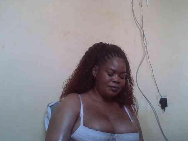 Sexydove webcam