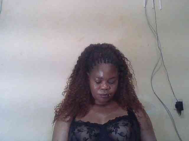 Sexydove webcam