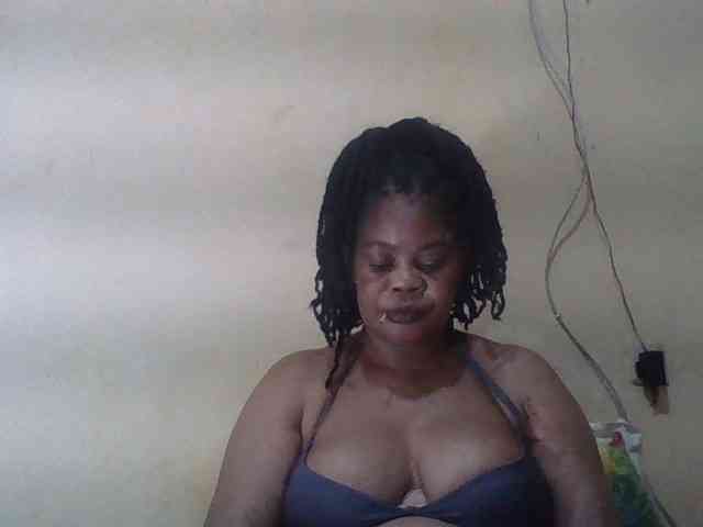 Sexydove webcam