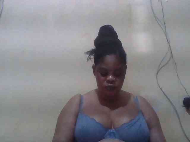 Sexydove webcam