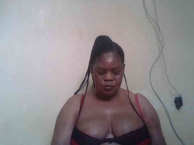Sexydove webcam